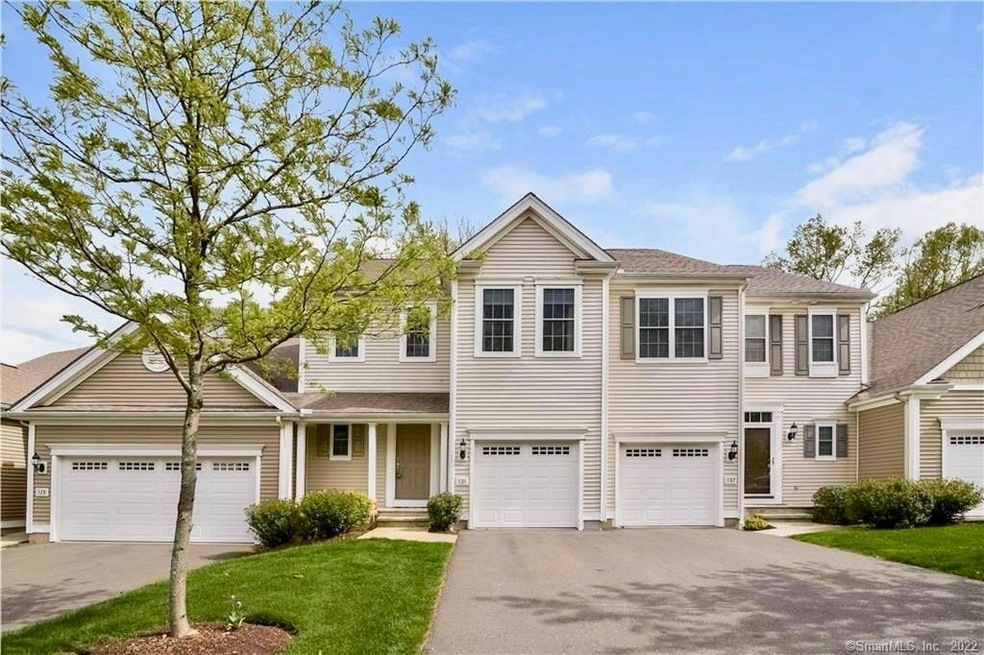131 Sterling Dr unit 131, Newington, CT 06111 - photo 1