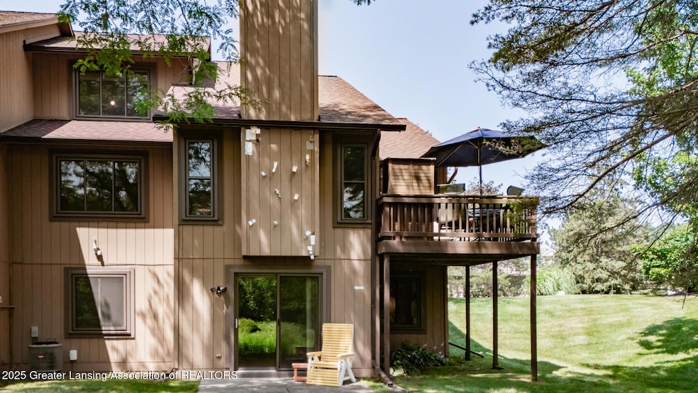 1744 Willow Creek Dr unit 60, Lansing, MI 48917 - photo 1