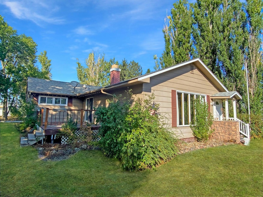 1421 14th St SW, Sidney, MT 59270 - photo 1