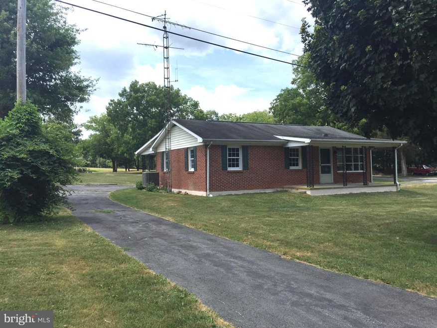 4434 Scrabble Rd, Shepherdstown, WV 25443 - photo 1