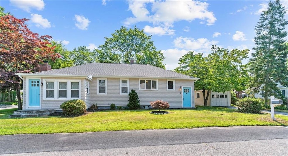 48 Richmond Ave, Barrington, RI 02806 - photo 1