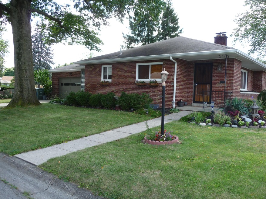 2827 Tudor Rd 007