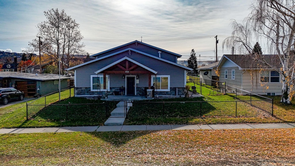 404 3rd Ave E, Polson, MT 59860 - photo 1