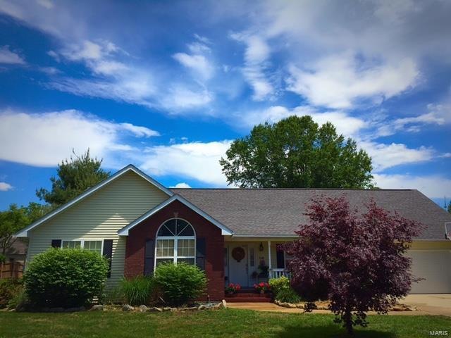 821 Oxford Dr, Rolla, MO 65401 - photo 1