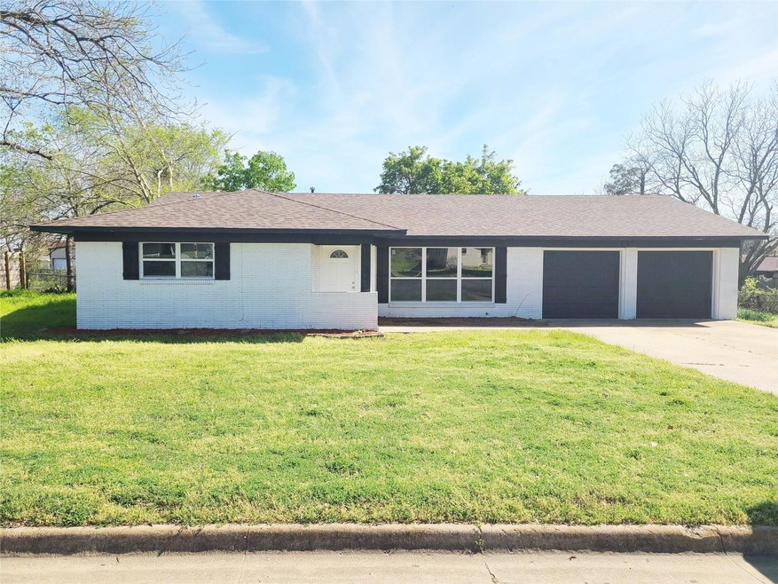 2830 Stafford Dr, Denison, TX 75020 - photo 1