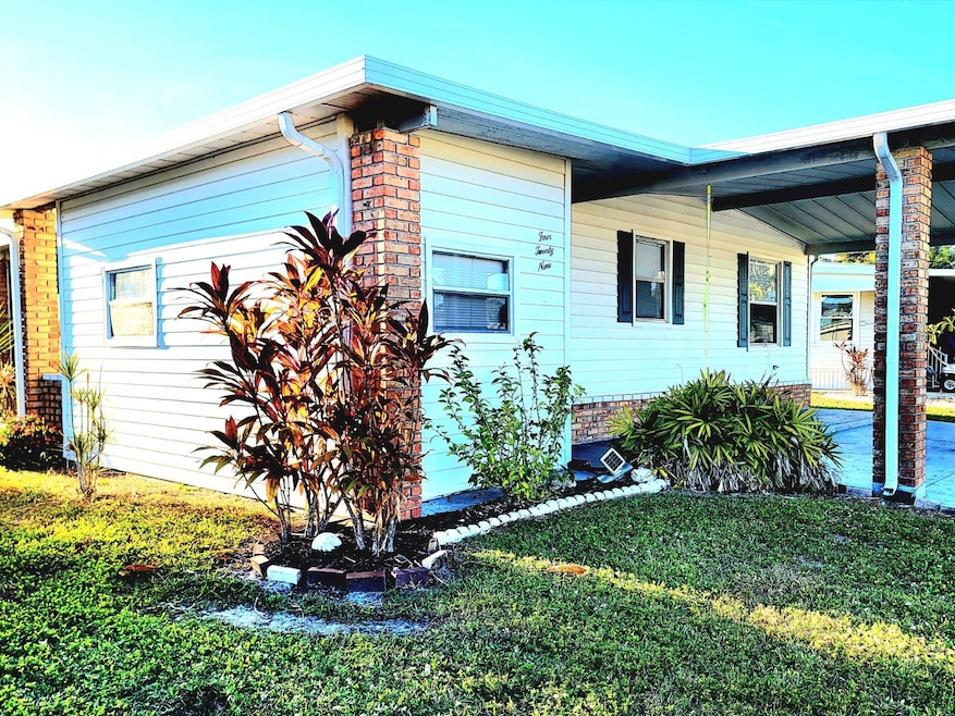 429 Hidden Cove Rd, North Fort Myers, FL 33917 - photo 1