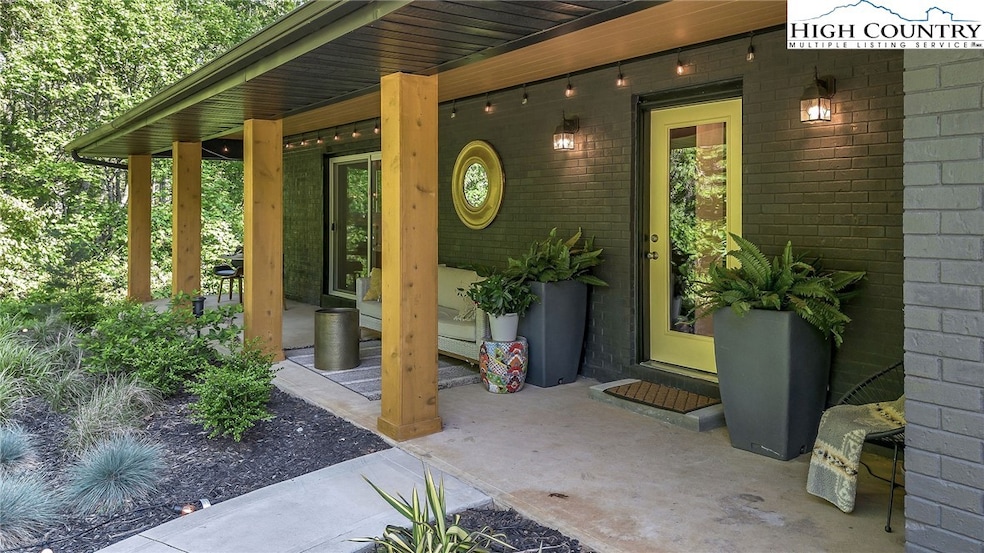 Sold $806,500