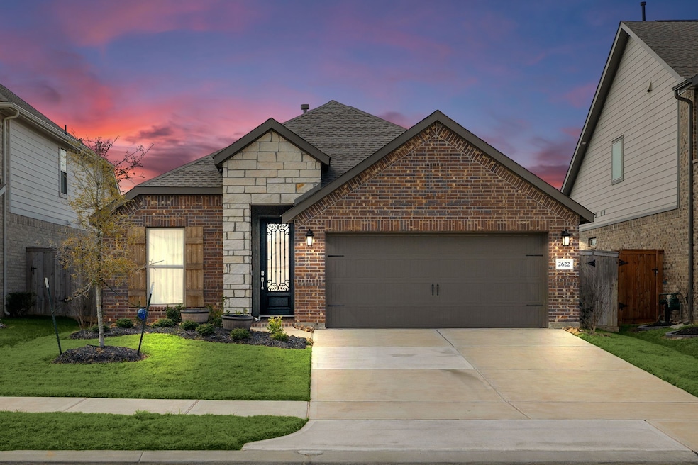 Welcome HOME to 2622 Lemonwood Lane in the beautiful master planned community of Jordan Ranch.