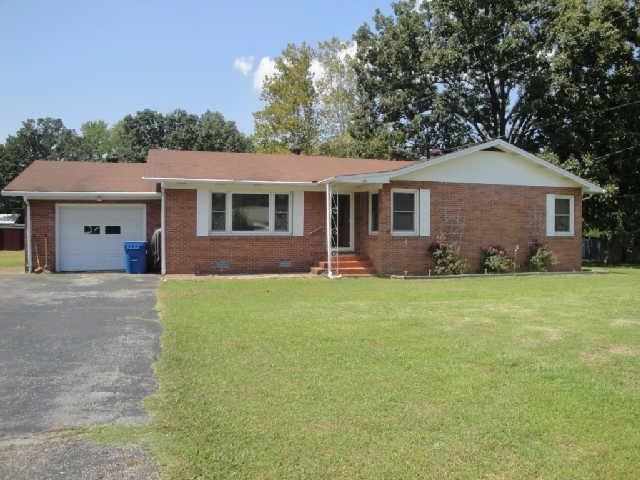 1304 Mcarthur St, Manchester, TN 37355 - photo 1