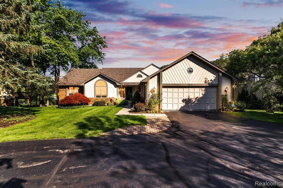 Beautiful front of home!