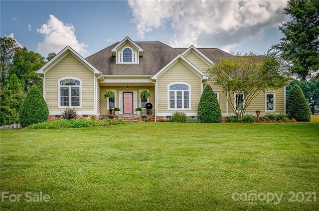 112 Winfield Place, Statesville, NC 28625 - photo 1