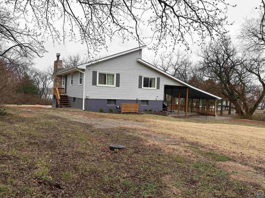 21574 S Sail A Way Dr, Overbrook, KS 66524 - photo 1