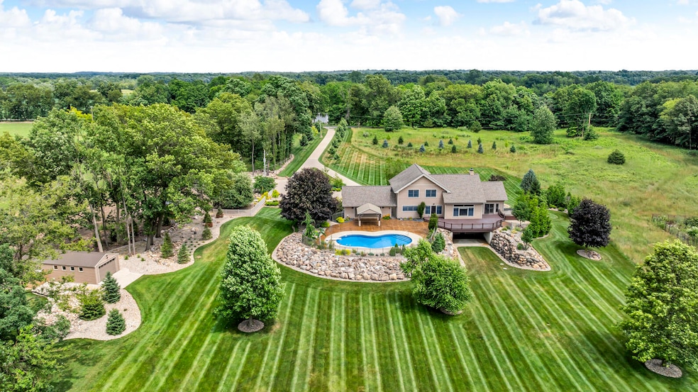 12500 Round Lake Rd, Horton, MI 49246 - photo 1