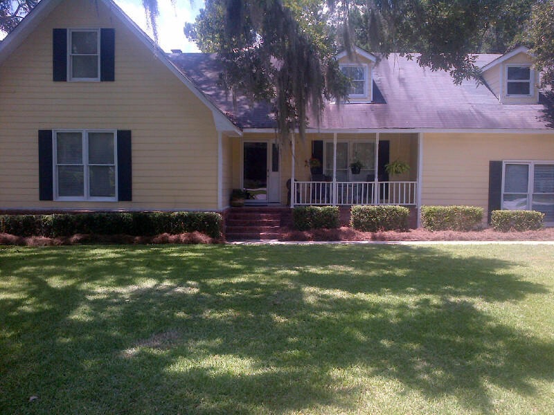 Pristine View Front