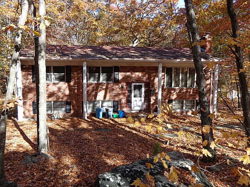 5 Apple Tree Ln, Johnston, RI 02919 - photo 1