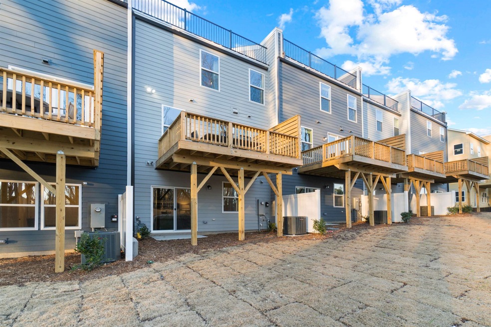 1914 Fahey Dr unit Lot 100 Louisa, Apex, NC 27502 - photo 1