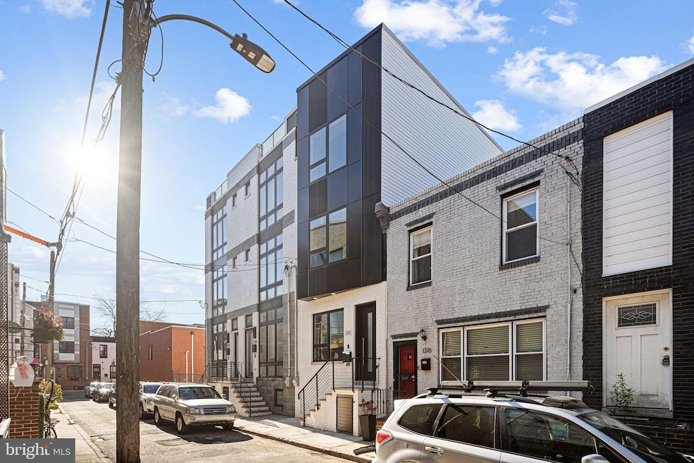 1318 Dorrance St, Philadelphia, PA 19146 - photo 1