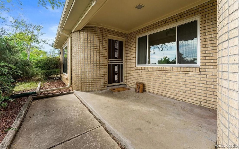 9955 W 17th Ave, Lakewood, CO 80215 - photo 1