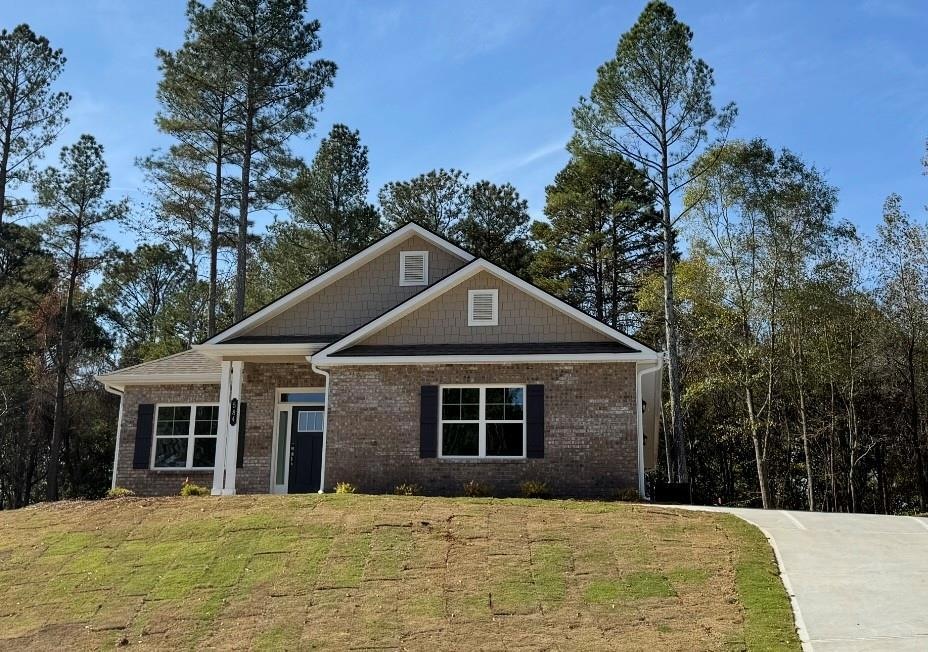 584 Walnut Creek Pkwy, Pendergrass, GA 30567 - photo 1