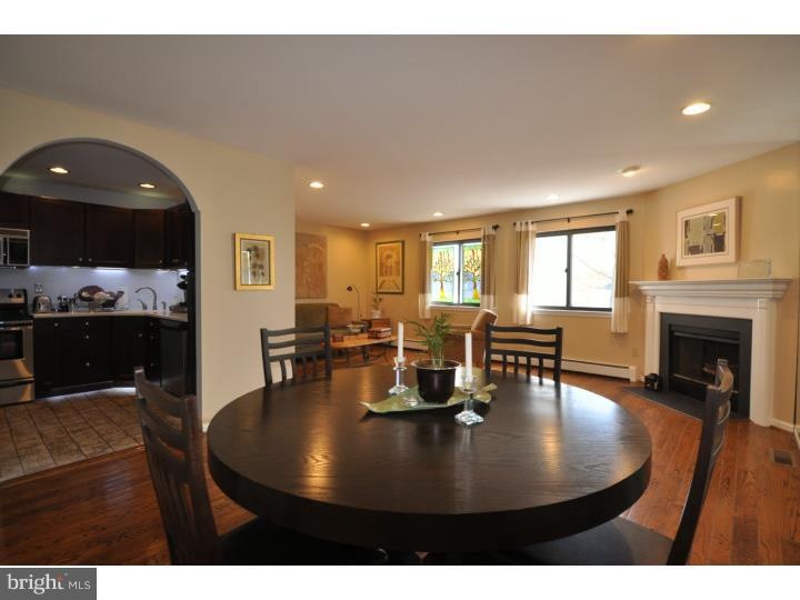 119 E Montgomery Ave unit 3, Ardmore, PA 19003 - photo 1