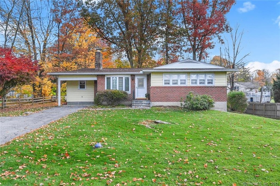 3 Jessie St, New Fairfield, CT 06812 - photo 1