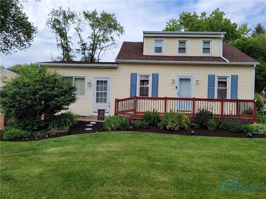 Spring & Summer photo with many perennials