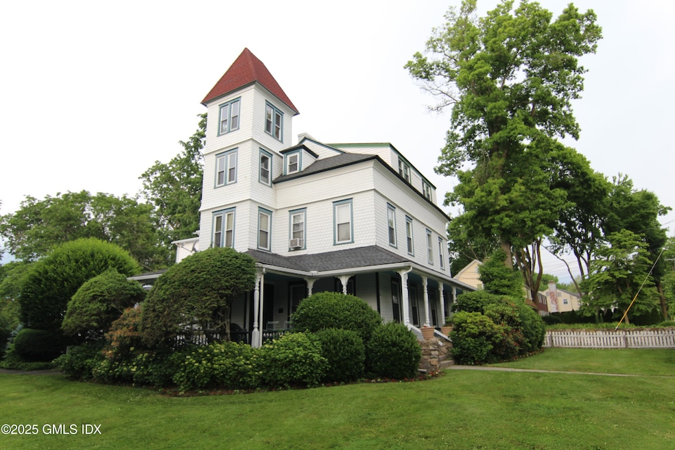 For Rent $2,525/month