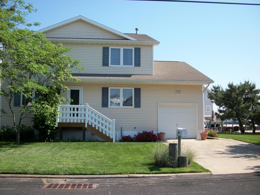 251 Evergreen Dr, Bayville, NJ 08721 - photo 1