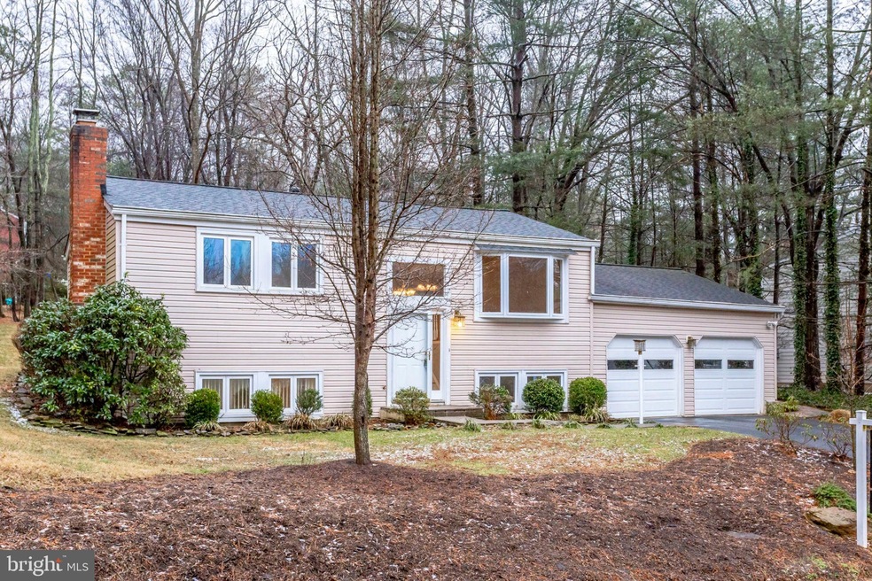 11001 Howland Dr, Reston, VA 20191 - photo 1