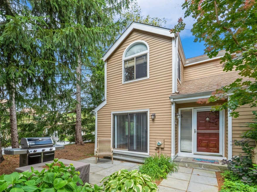 80 Farm Lake Crescent Rd unit 80, Chappaqua, NY 10514 - photo 1