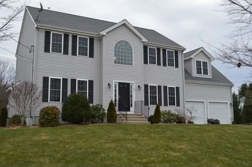 15 Willow Creek Dr, Attleboro, MA 02703 - photo 1