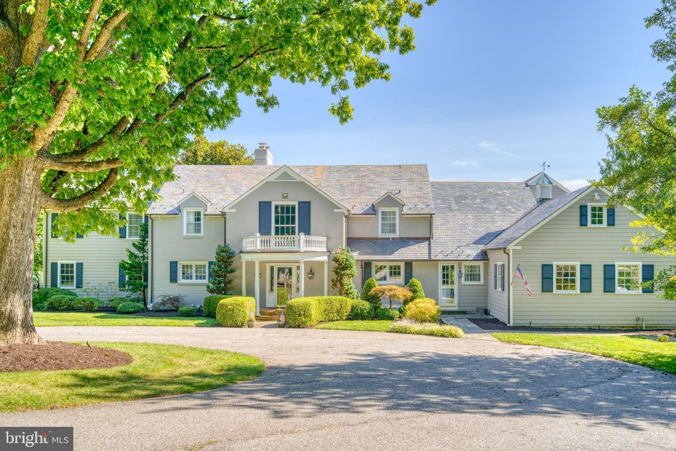 11151 Falls Rd, Lutherville Timonium, MD 21093 - photo 1