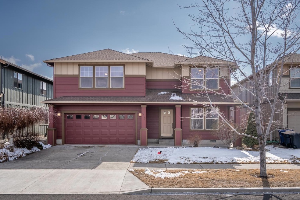 Great curb appeal!