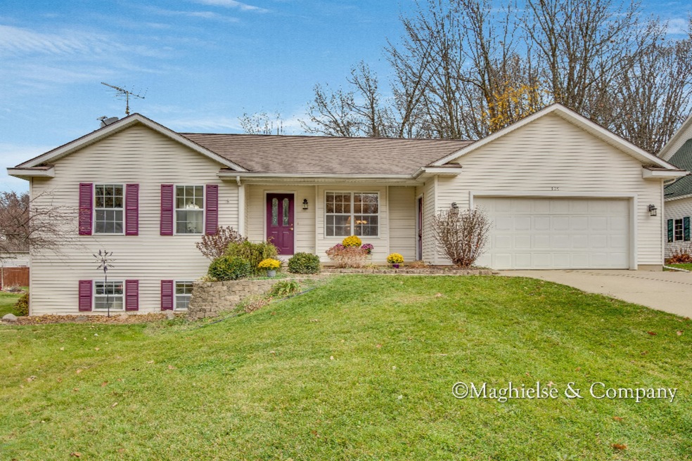 329 Willow Run Dr_0003