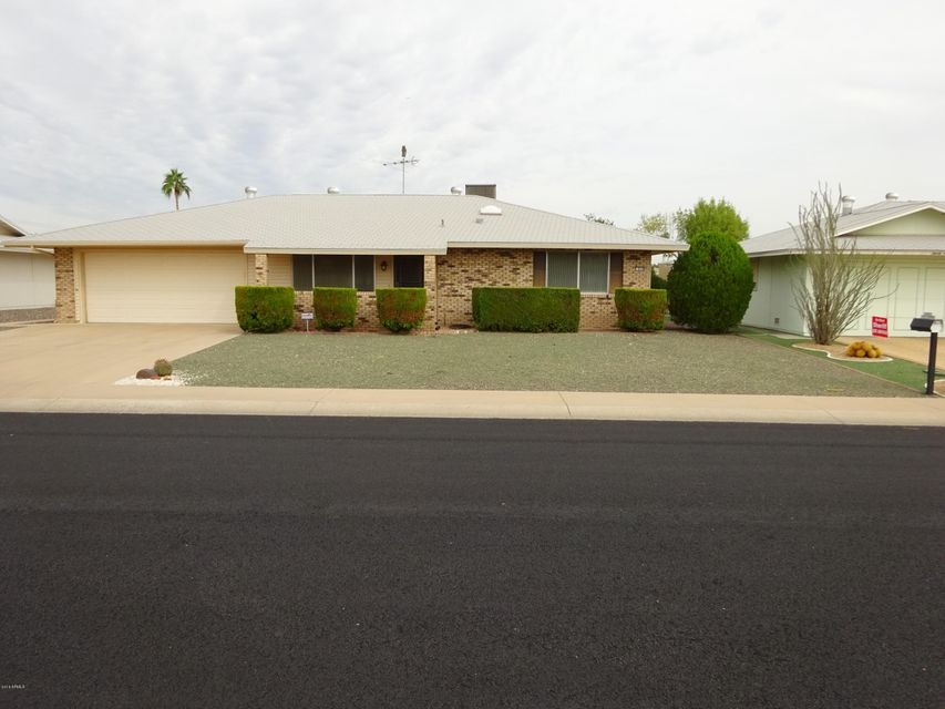 9518 W Appaloosa Dr, Sun City, AZ 85373 - photo 1