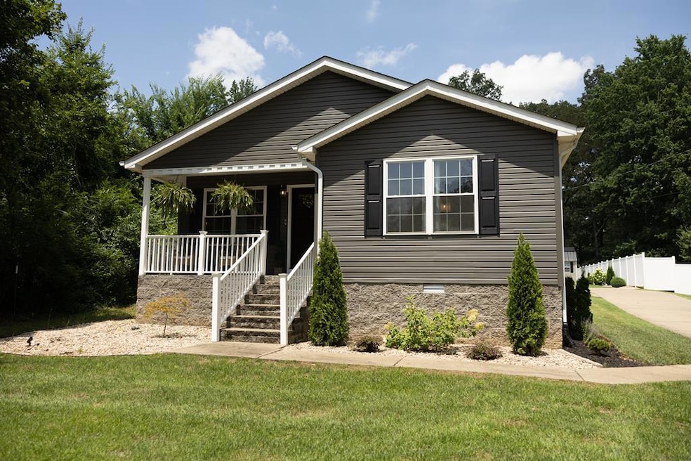 Pending $229,900