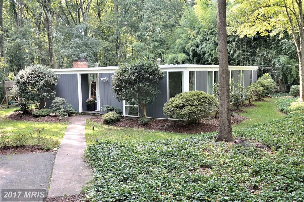 7506 Range Rd, Alexandria, VA 22306 - photo 1