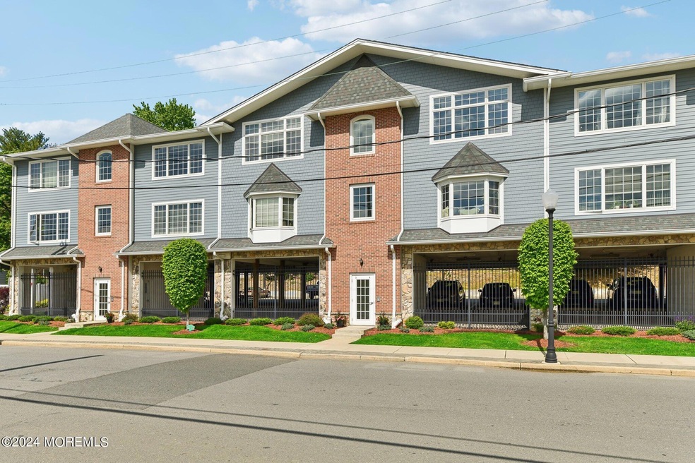 45 Beers St unit 11A, Keyport, NJ 07735 - photo 1