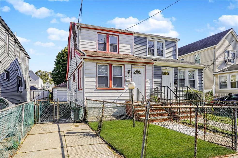 For Sale $629,999 • Co-Listing Agent