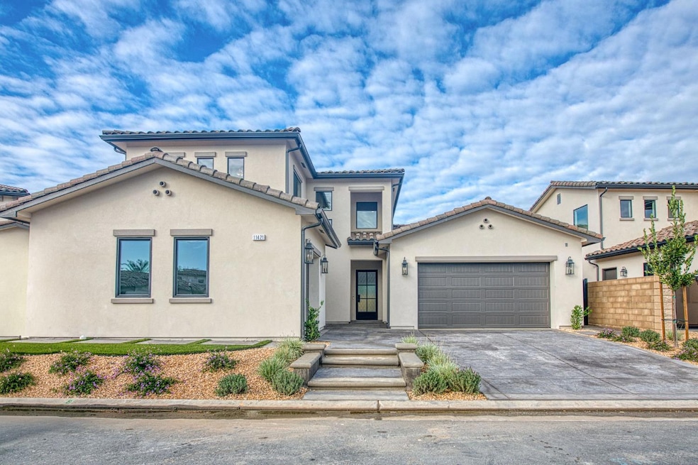 11421 N Live Oak Dr, Clovis, CA 93619 - photo 1