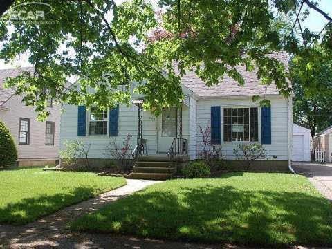 2410 Windemere Ave, Flint, MI 48503 - photo 1