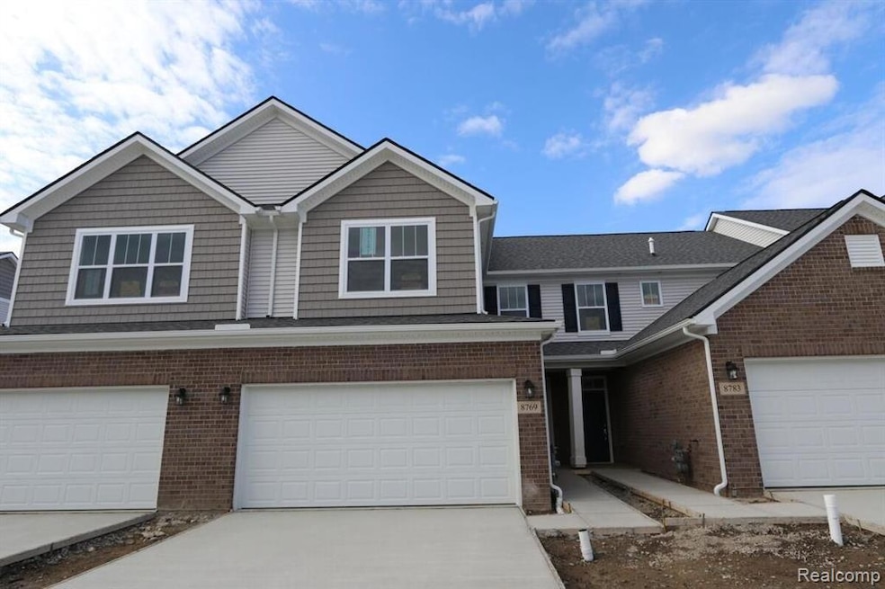 8769 Pioneer St unit 16, Washington Township, MI 48094 - photo 1