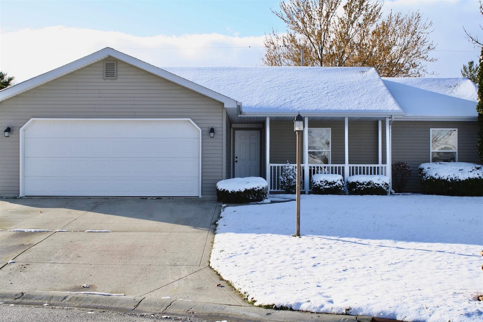 600 Cedar Ct, Ossian, IN 46777 - photo 1