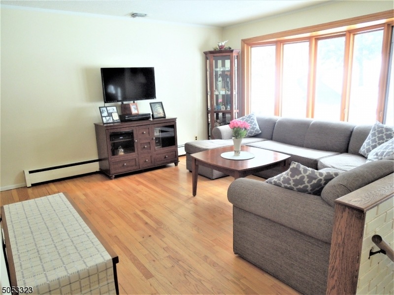 5 Winding Way, Andover, NJ 07821 - photo 1