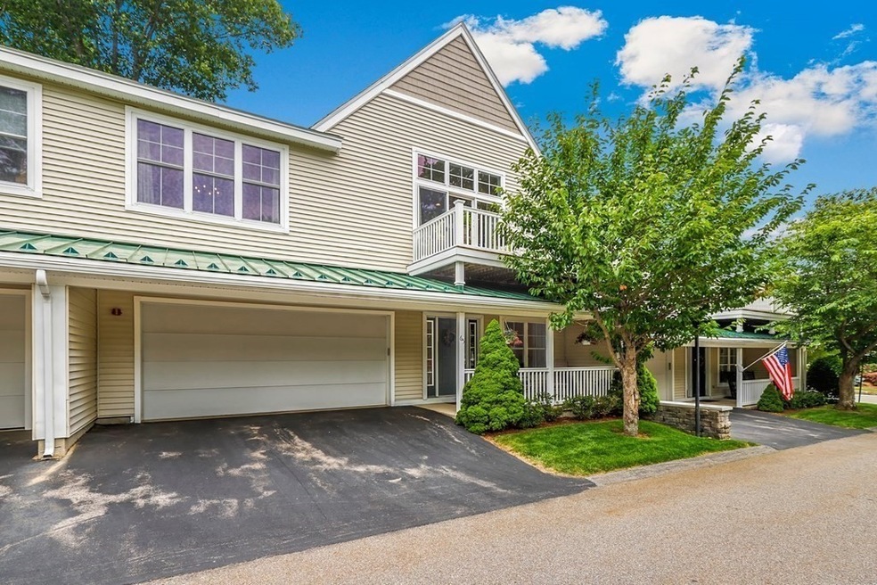 65 Blossom Square unit 65, Holden, MA 01520 - photo 1