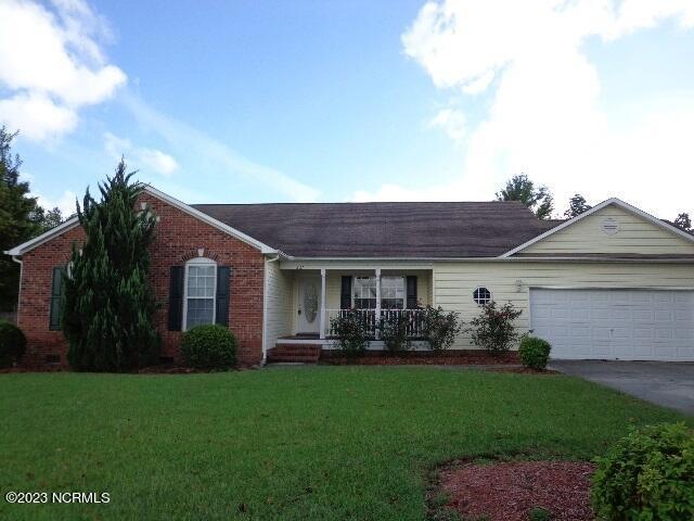 331 Richmond Dr, Jacksonville, NC 28540 - photo 1