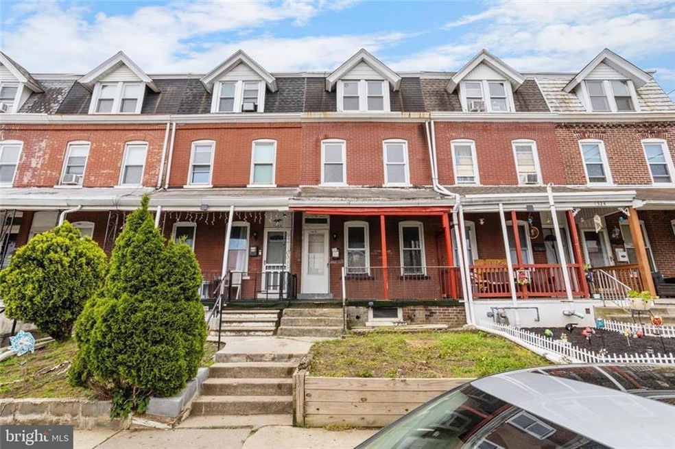 1322 W Gordon St, Allentown, PA 18102 - photo 1