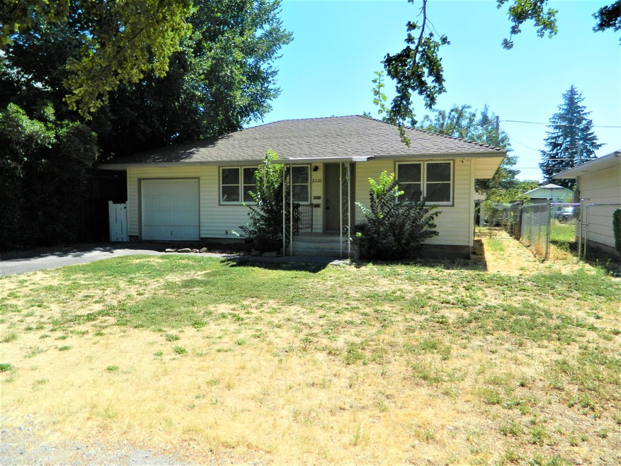 2320 Reclamation Ave, Klamath Falls, OR 97601 - photo 1