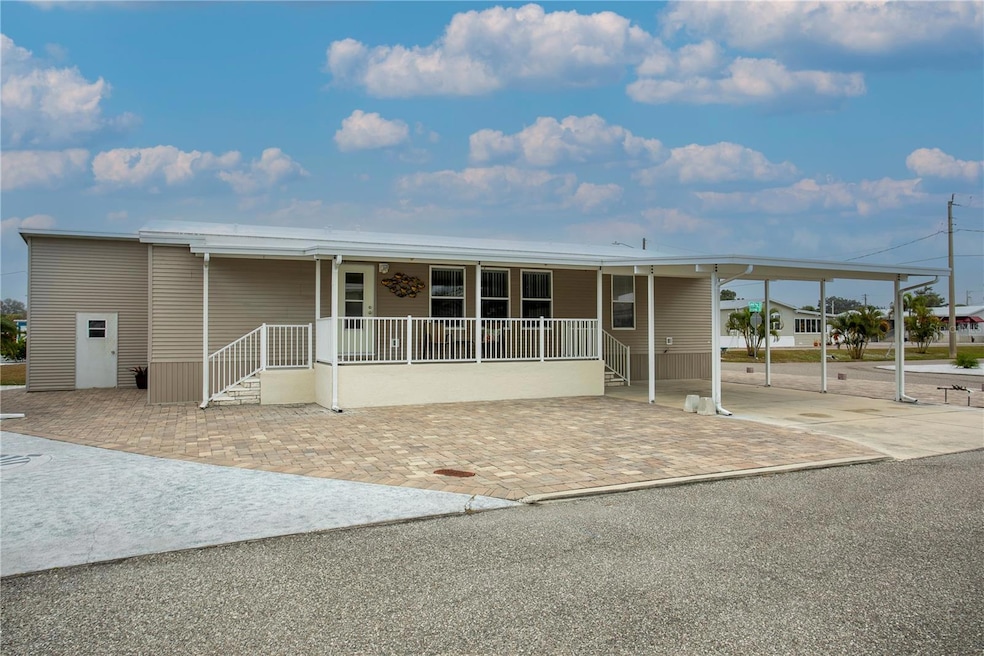 6604 Marina Dr, Bradenton, FL 34207 - photo 1