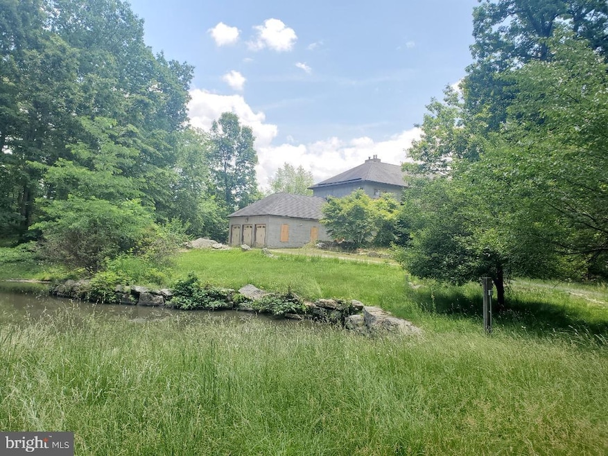 8 Grove Trail, Vernon Township, NJ 07462 - photo 1